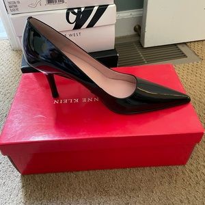 Anne Klein Baguette Black Pumps Size 8